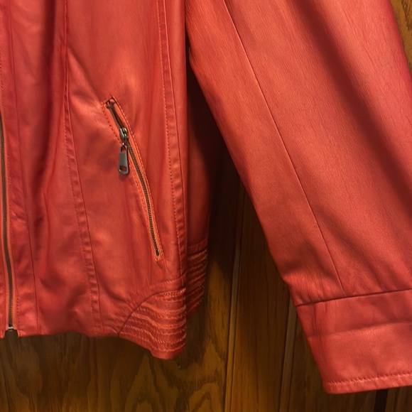 Vintage faux-leather women’s jacket Size 24 - Picture 3 of 5